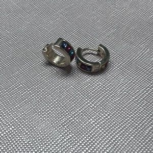 Kendra Scott Jack Gold Huggie Earrings in Multi Crystal